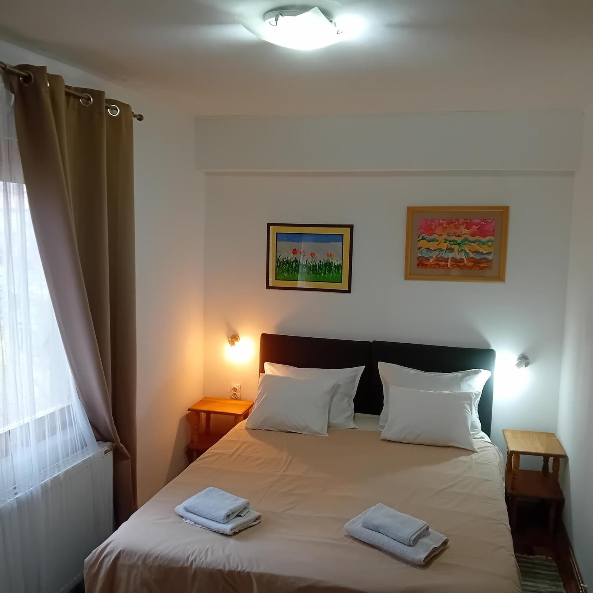 Zeravica Rooms B&B Сремски-Карловци Экстерьер фото
